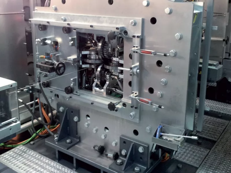 Sa unsa nga paagi ang usa ka Profile Rolling Machine Makabag-o sa Metal Forming Efficiency ug Product Quality